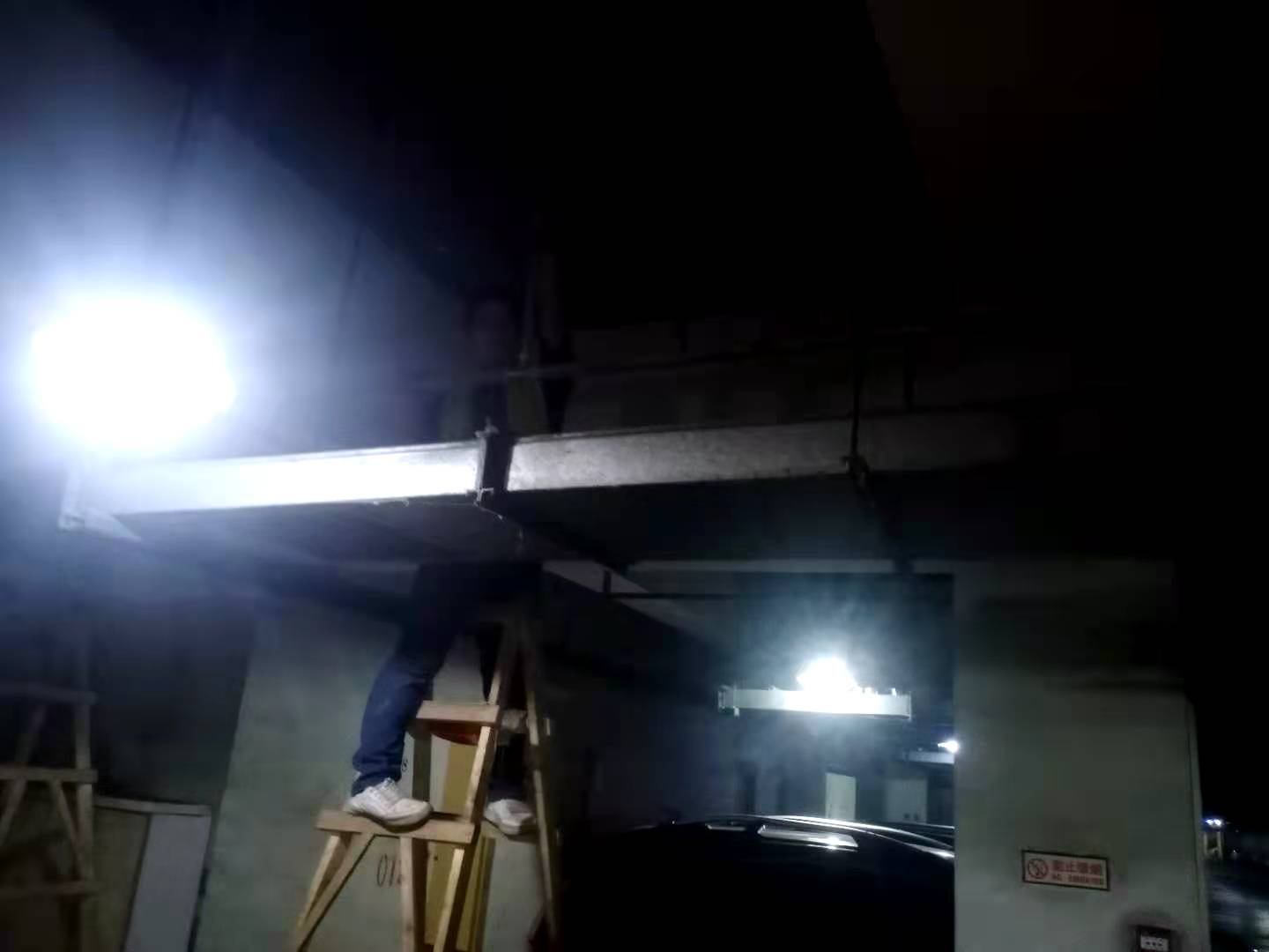 消防噴淋如何安裝？廚房噴淋在消防改造時(shí)候需要移位嗎？